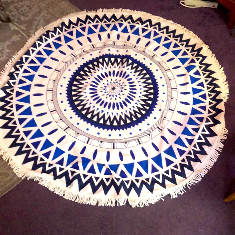 Beautiful Blue & White Tapestry 60”